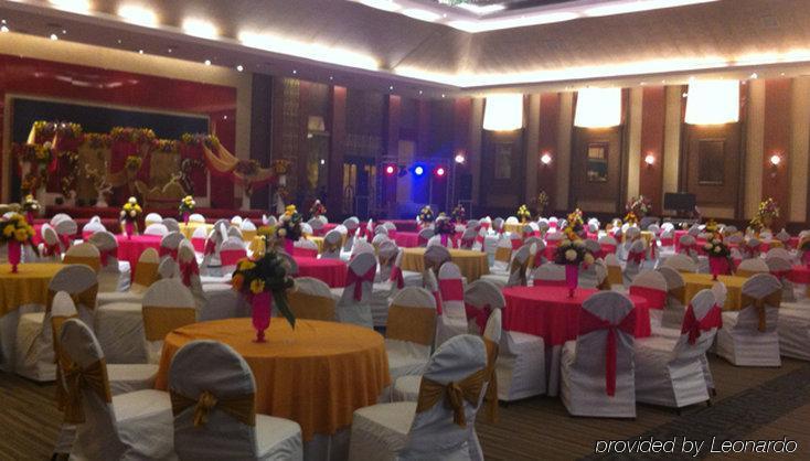 Country Inn & Suites By Radisson, Sahibabad Ghaziabad Eksteriør bilde
