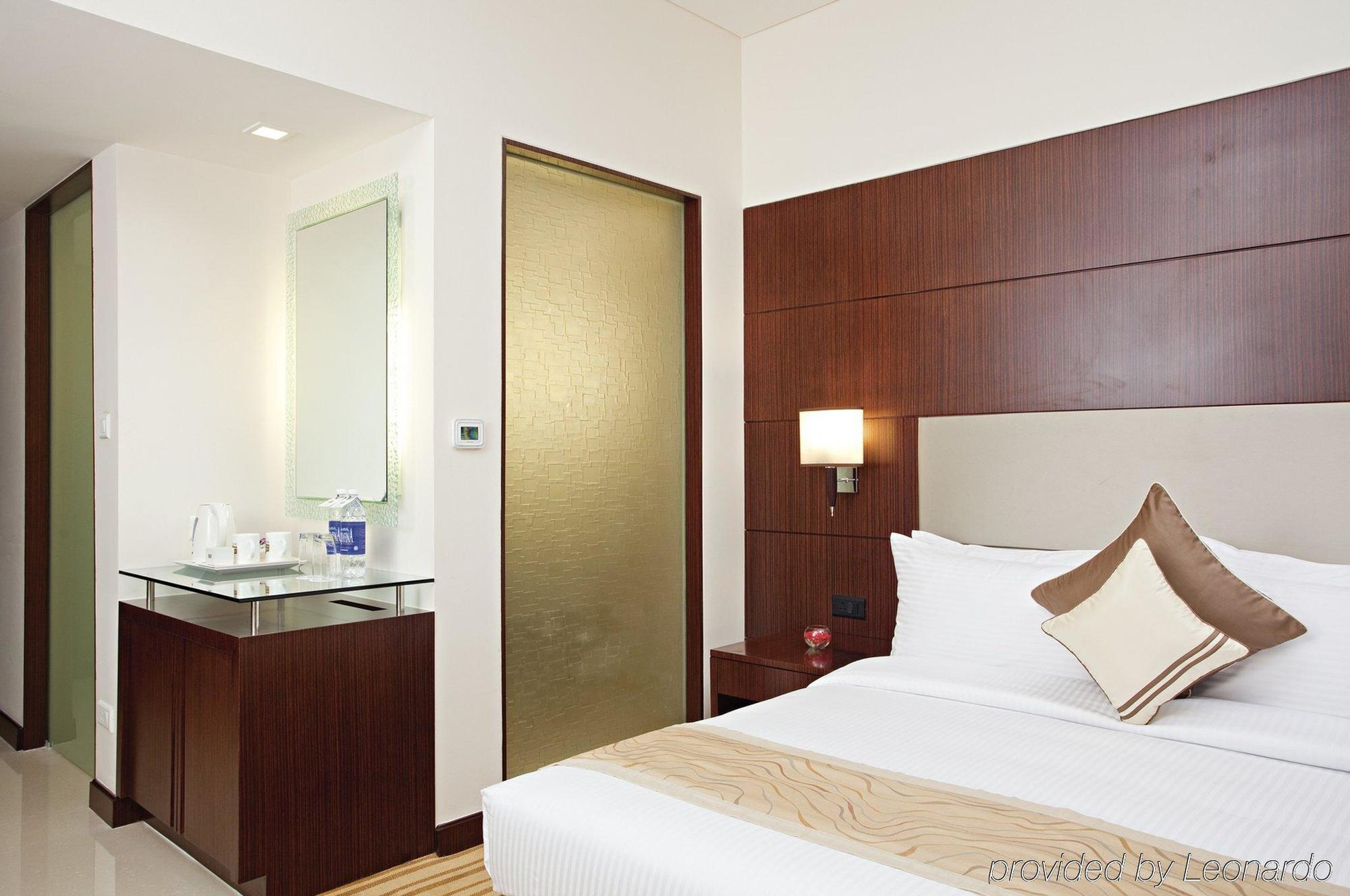 Country Inn & Suites By Radisson, Sahibabad Ghaziabad Rom bilde