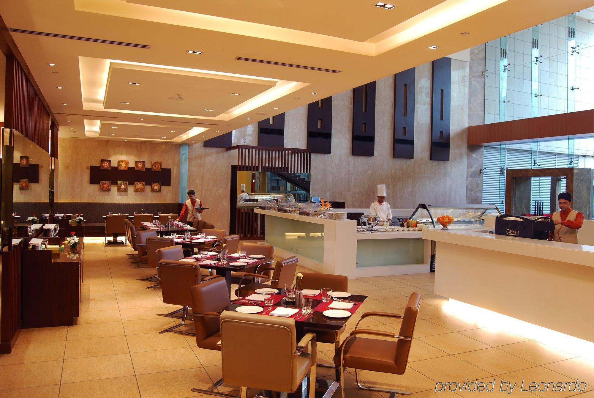 Country Inn & Suites By Radisson, Sahibabad Ghaziabad Restaurant bilde